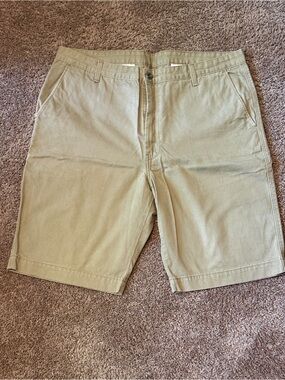 Levi's Men's Light Khaki Flat Front Shorts